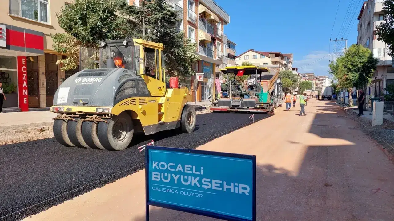 Körfez’de bir cadde daha yenileniyor